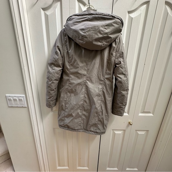 Aritzia Babaton Gray Plush Faux Fur Jacket removable hood XS - Picture 2 of 12